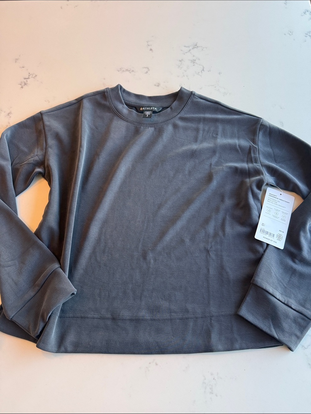 NWT Athleta Women's Seasoft Crewneck Sweatshirt in Black
